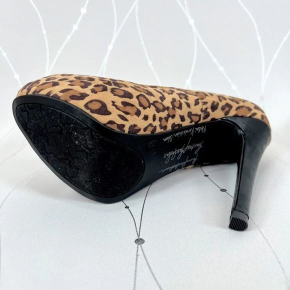 Kardashian Kollection Leopard Print Platform High Heels $80 - Picture 6 of 8